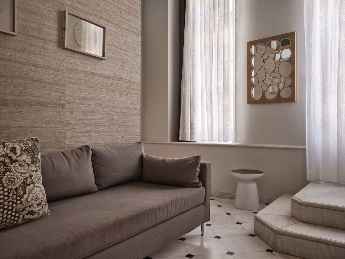 One Bedroom Suite 2