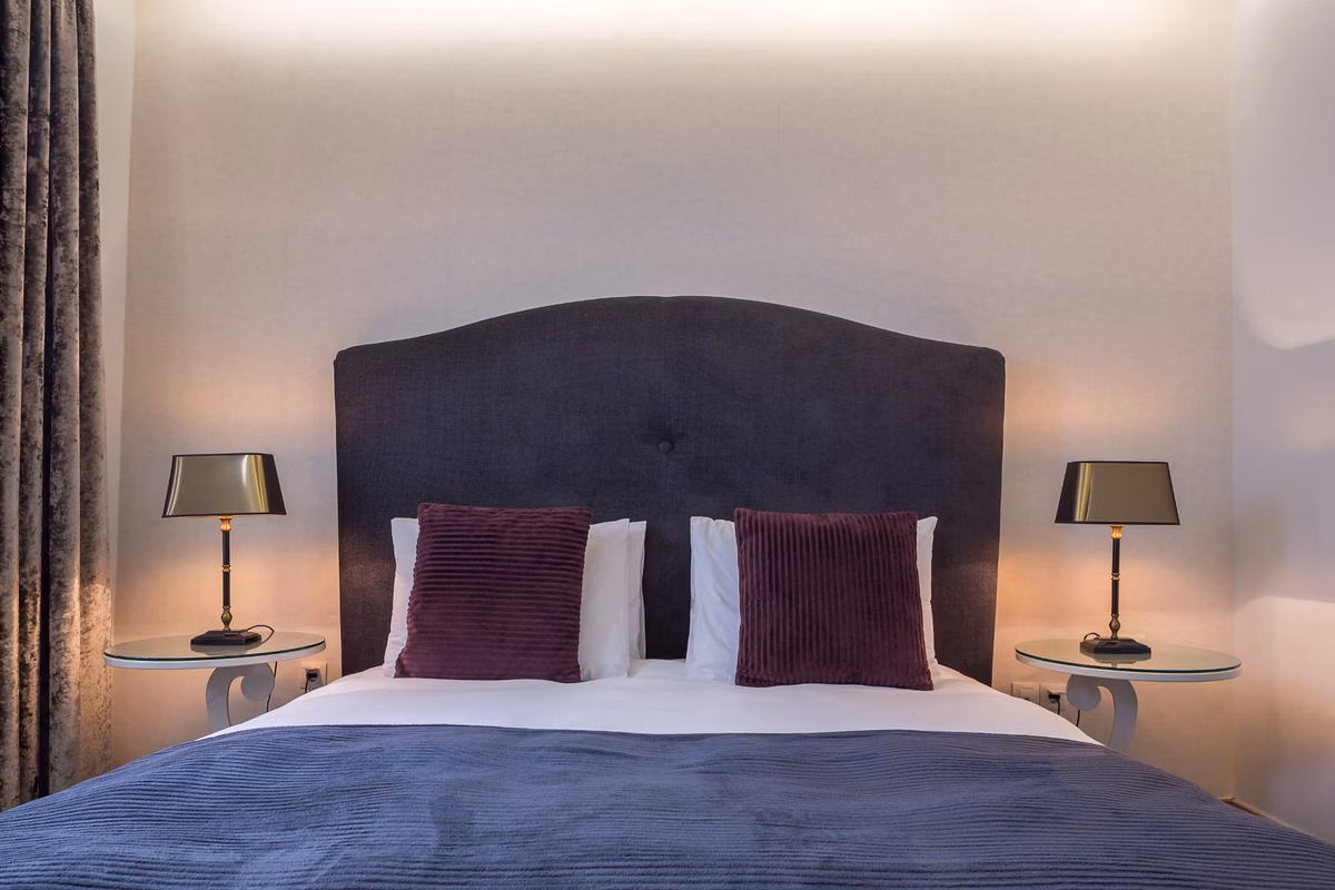 Ottoman Suite 1