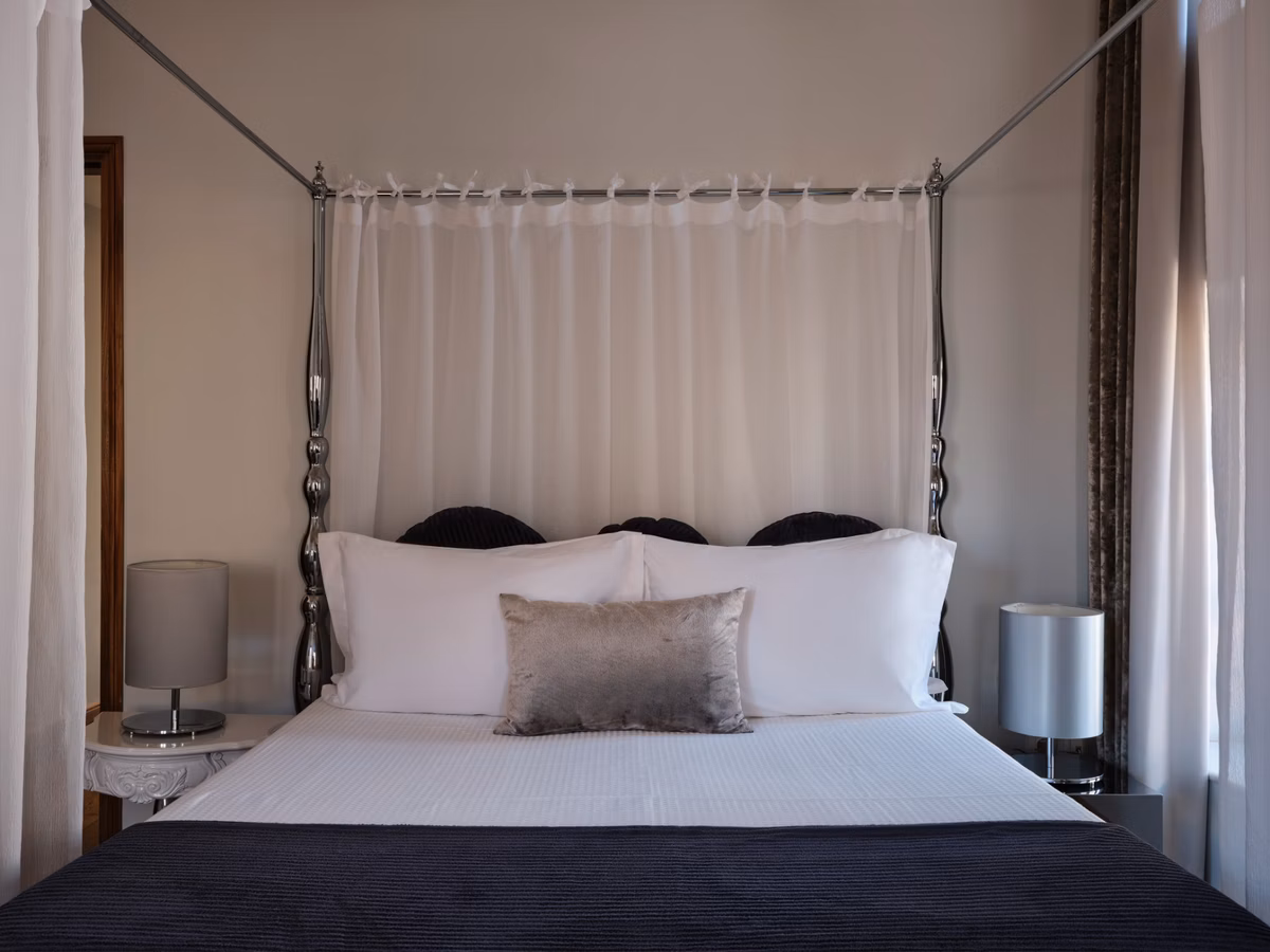 Presidential Suite 11