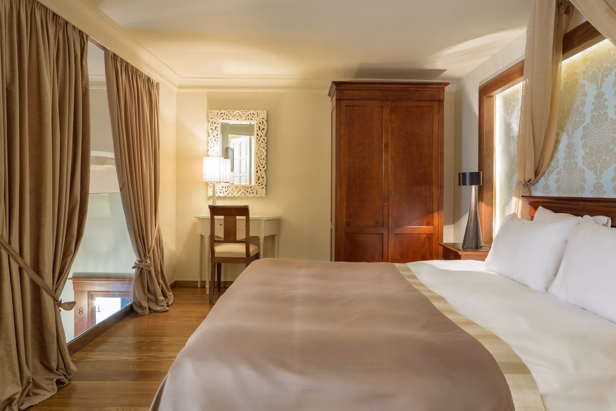 Romantic Suite 1
