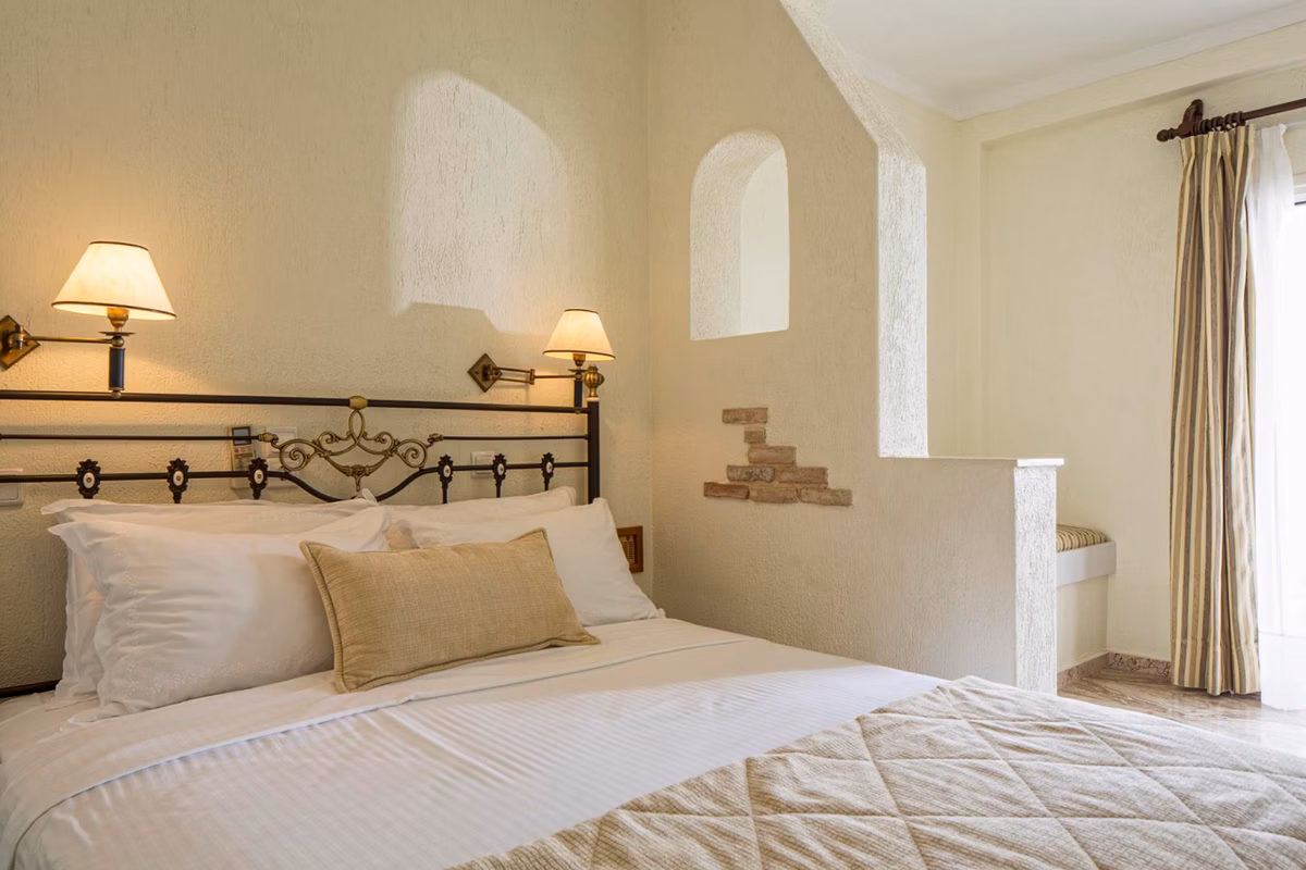 Contaratos Beach Hotel 2