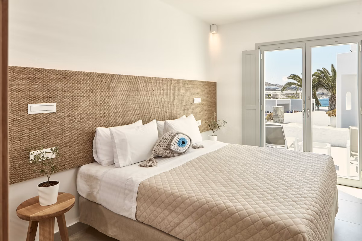 Pool View Suite with Indoor Hot Tub 1