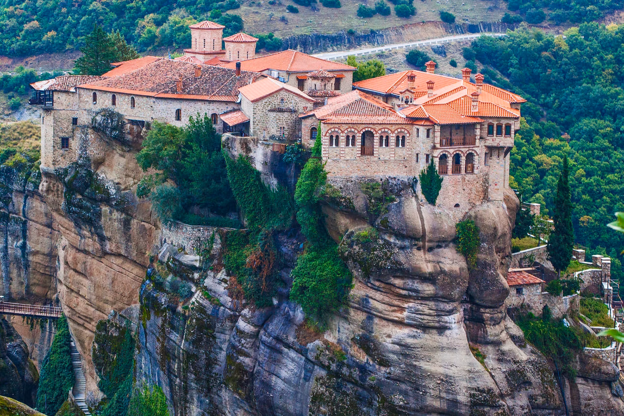 Meteora: Beautiful landscape of monasteries and rocks 2