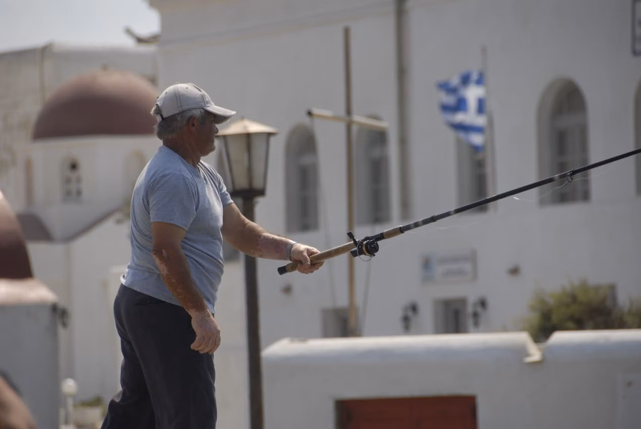 Mykonos: Fisherman in mykonos greece